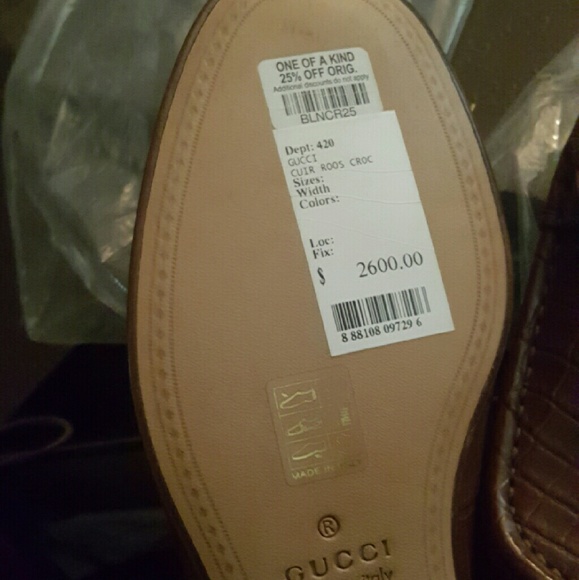 Gucci cuir roos croc loafers