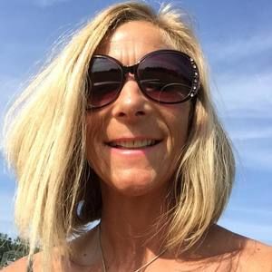 Meet your Posher, Traci lyn