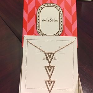 Stella & Dot pave necklace