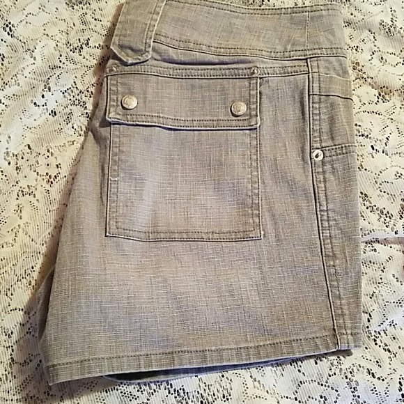 Shorts - Picture 2 of 2