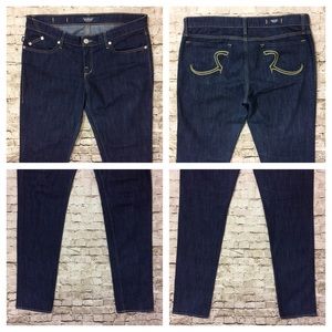 Rock & Republic Berlin Skinny Jeans Size 32, 13/14