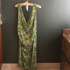 Super flattering DVF silk dress