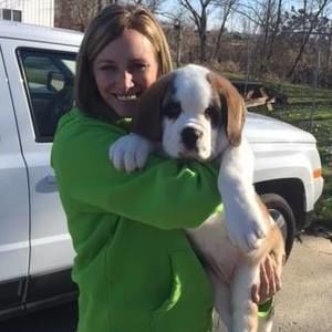 Meet your Posher, Laura