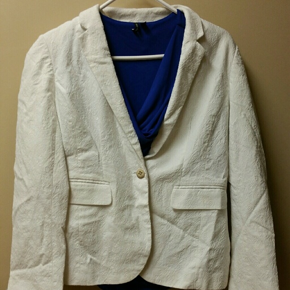 White Jacket/Blazer - Picture 2 of 2