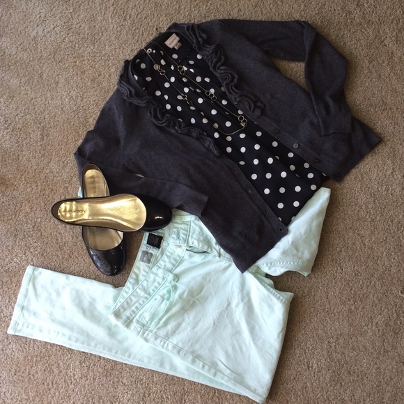 Talbots Grey Ruffle Cardigan - Picture 2 of 3