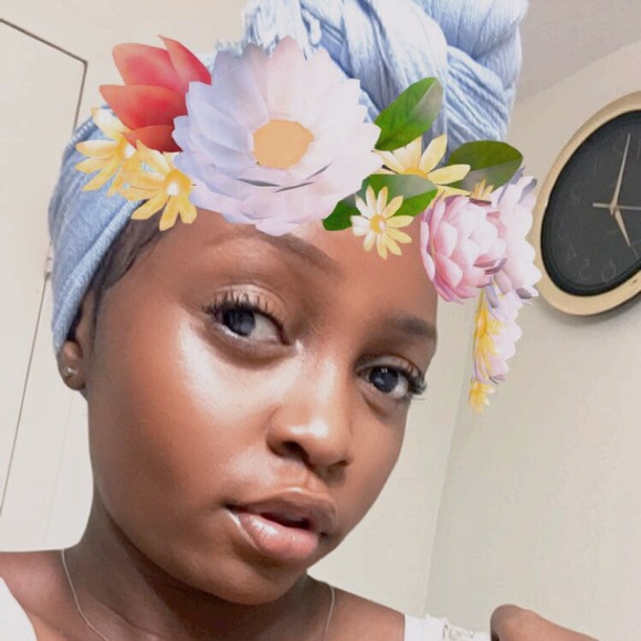 Meet your Posher, Theresa