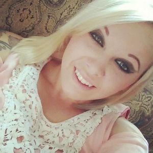 Meet your Posher, Ciera