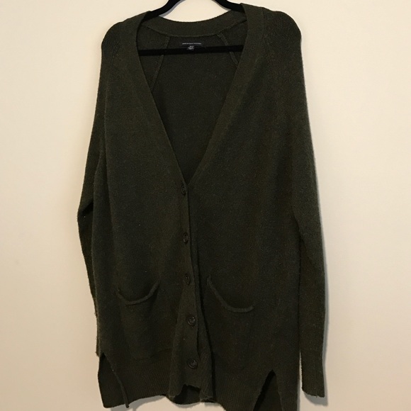 American Eagle slouchy sweater