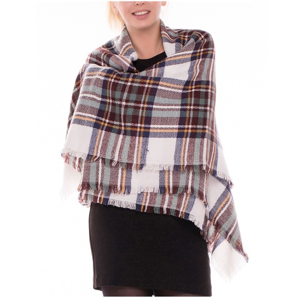White Tartan Oversize Check Blanket Scarf - Picture 3 of 4