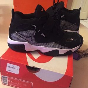 Nike air turf raiders (Gs)