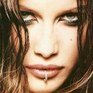 Meet your Posher, Lidia