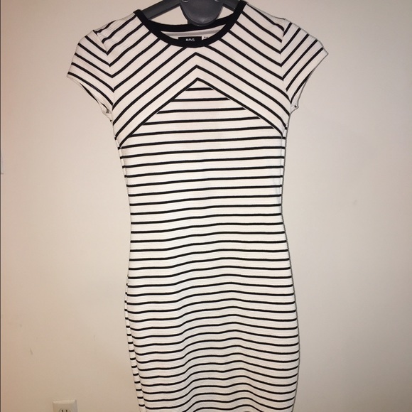 Cap Sleeve BDG Midi Dress