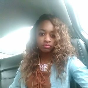 Meet your Posher, Touchyall