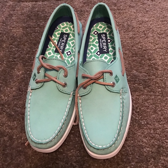 MINT Sperry 8.5