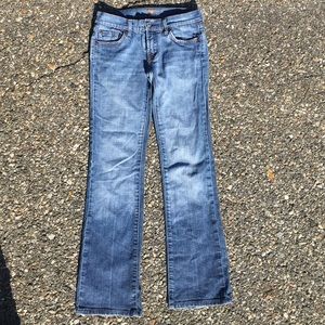 jeans cut pocket design