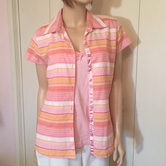 ✅ SALE ✅ Pink Blouse W/ Undershirt