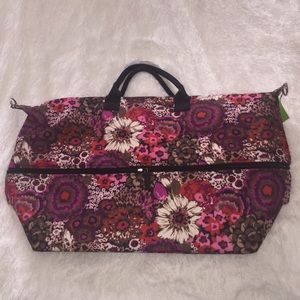 Vera Bradley Lighten Up Expandable Travel Bag