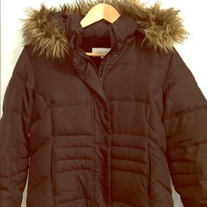 Down Coat. Flattering cut w/ detachable hood.