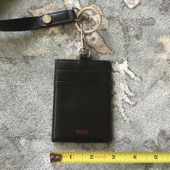 tumi lanyard