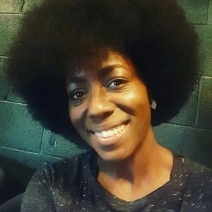 Meet your Posher, Nekia