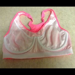saucony women's diva believa bra
