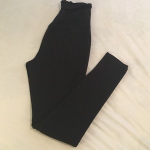 Liz Lange Small Black Jeggings