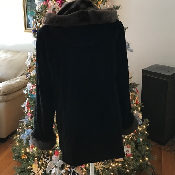 VELVETEEN JACKET WITH FAUX FUR HOOD - Picture 2 of 4