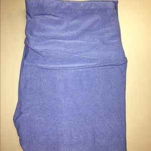 LulaRoe OS leggings periwinkle in color