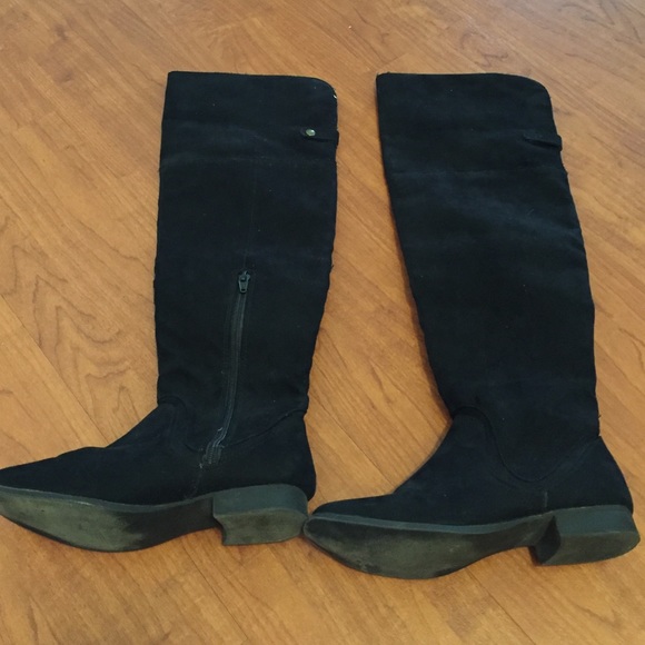 Black suede knee high boots