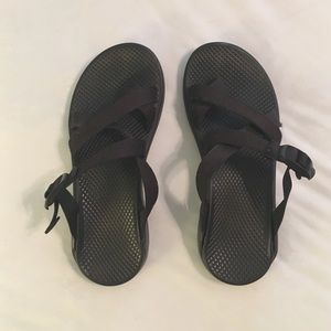 Women's Size 8 Chacos