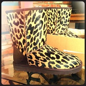 Ugg Classic Short Cheetah Print Boots