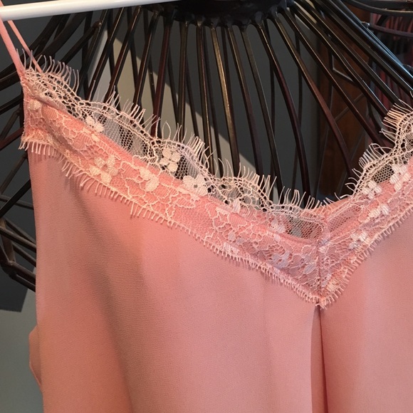 Pink Tank - Picture 2 of 4