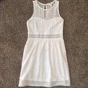 White lace dress