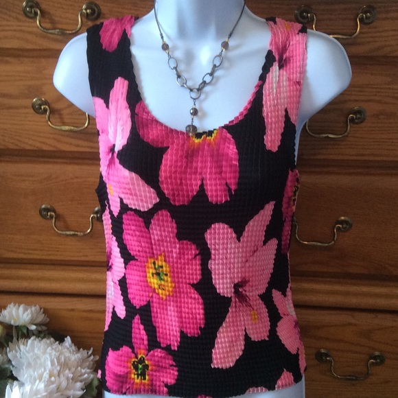 No Name Tops - Floral Tank