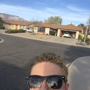 Meet your Posher, Joshua