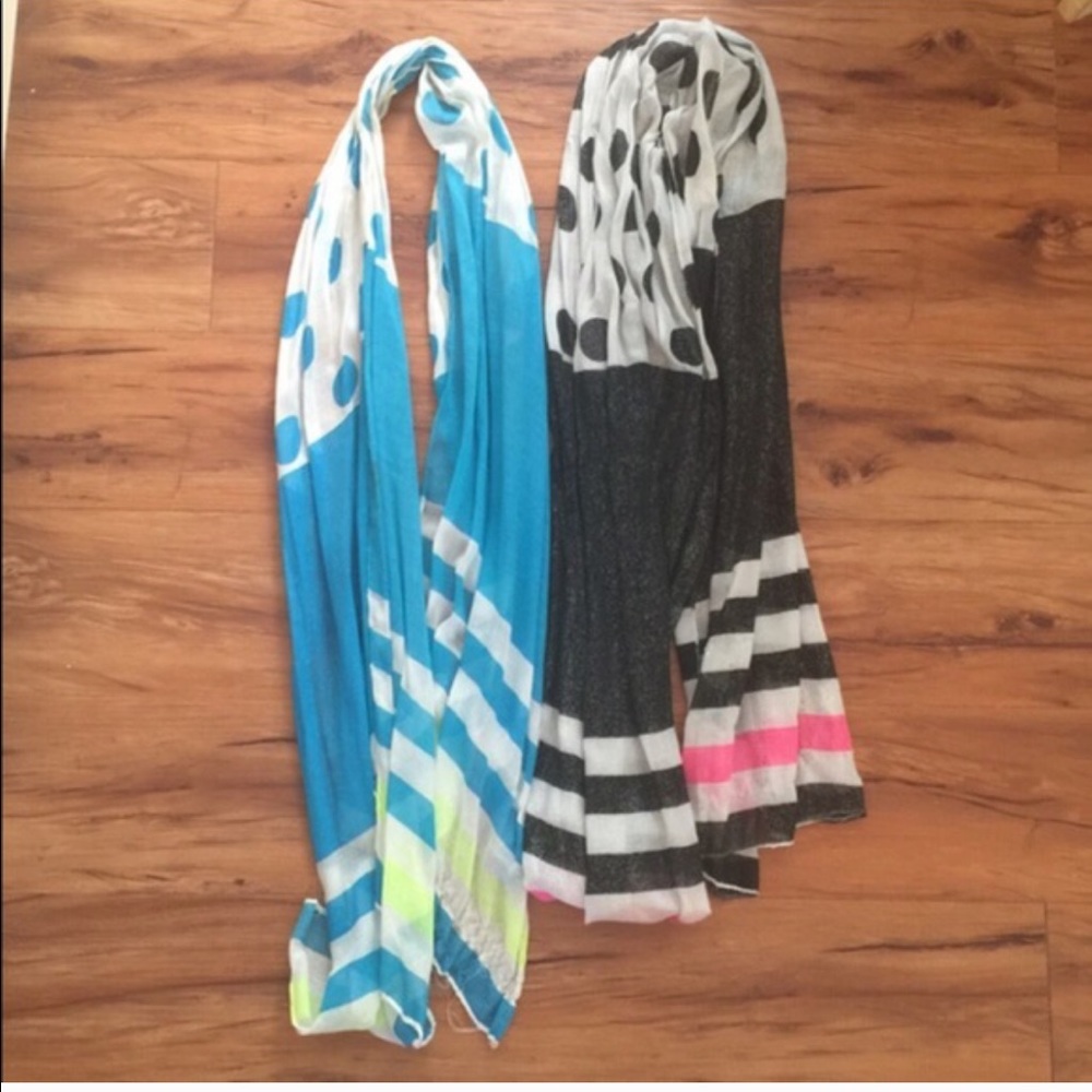 Justice Scarf - 2 ~ Adorable