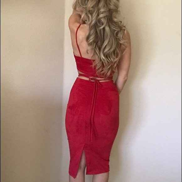 2L LEFT: Ruby 2 Piece Set - Picture 3 of 4