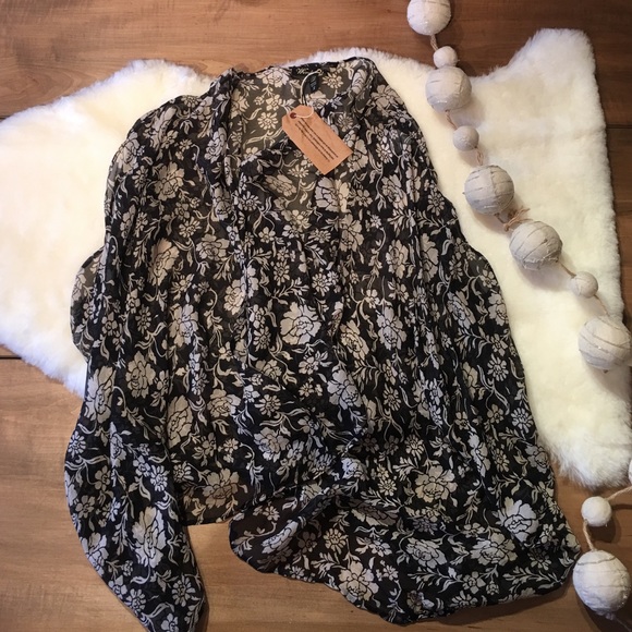 Winter Kate lace silk condor BED JACKET