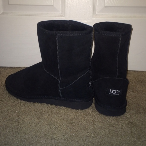 Black uggs