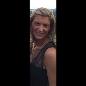 Meet your Posher, Stephanie