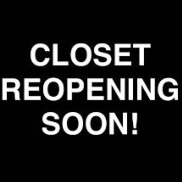 Opening my closet again!!😁😝🛍🎉