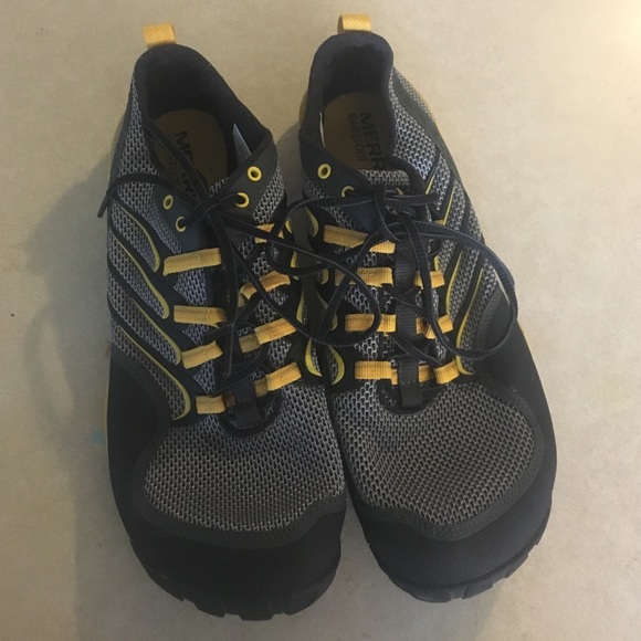 Men's Merrill Barefoot shoes size 10