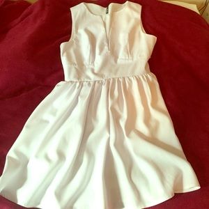 V-neck dress