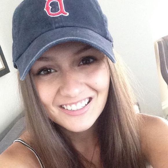 Meet your Posher, Kelsey - Picture 1 of 1