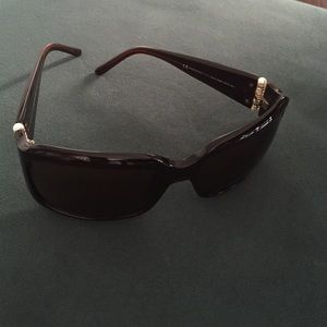 Valentino used sunglasses
