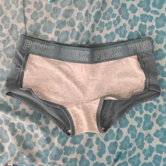 VS Pink Boyshort