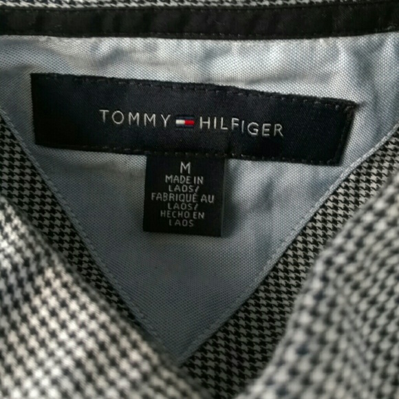 Men's Tommy Hilfiger - Picture 2 of 3