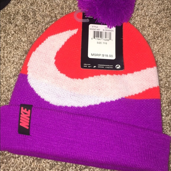 Nike winter hAt