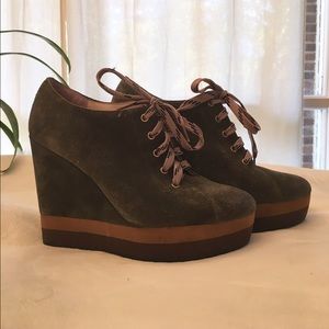 Super awesome wedges!