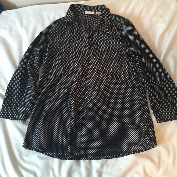 3/4 sleeve button down blouse